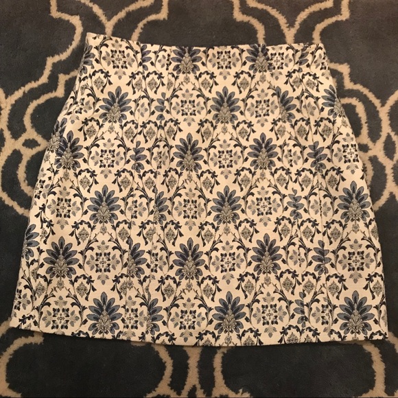 Topshop Brocade Button Skirt - Picture 2 of 3